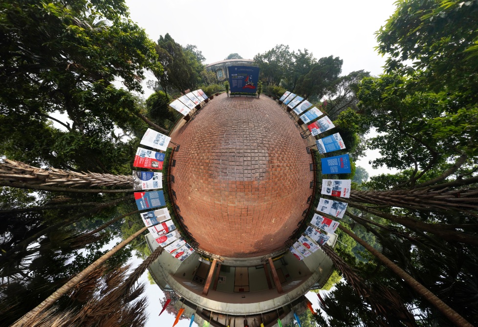 Kỹ thuật ảnh panorama, ảnh 360 độ, Triển lãm online Hoàng thành Thăng Long