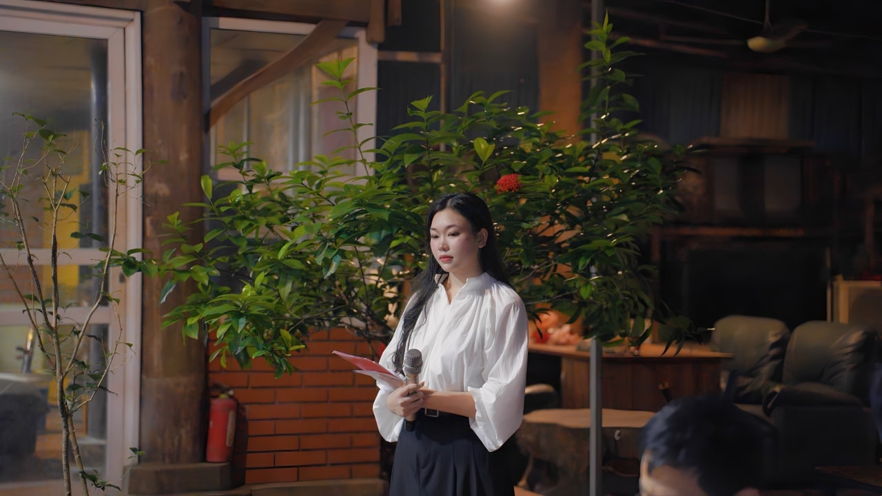 MC Thanh Thuý khuấy động không khí với phần minigame sôi nổi