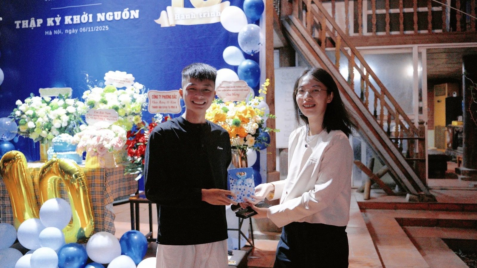 Trao quà minigame “Đuổi hình bắt chữ”